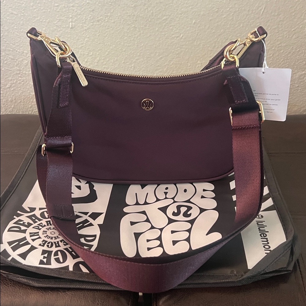 Lululemon Athletica Dark Purple Shoulder Bag - Picture 7 of 7